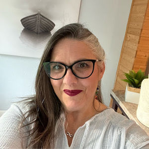 Meet your Posher, Shelley